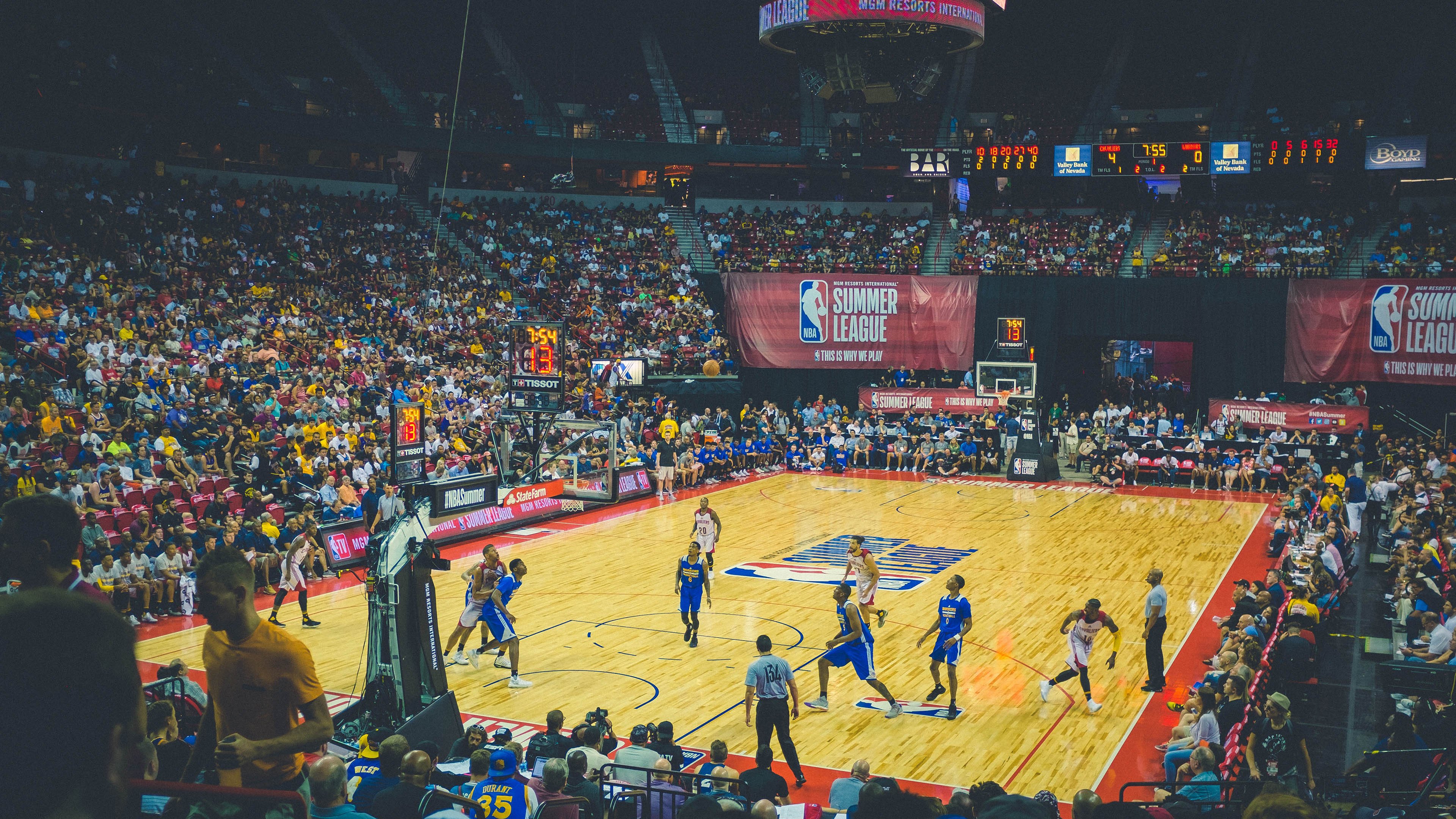 女子水球世界杯开幕，中国队首战轻取新西兰，世界女子水球强队