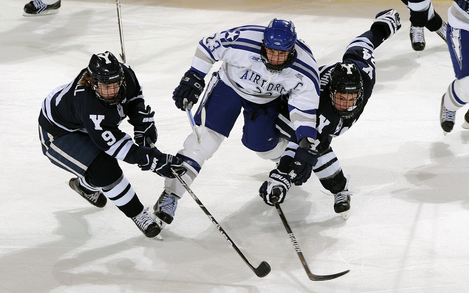 体育新闻中心推动体育赛事4K高清直播技术升级，体育新闻播报视频
